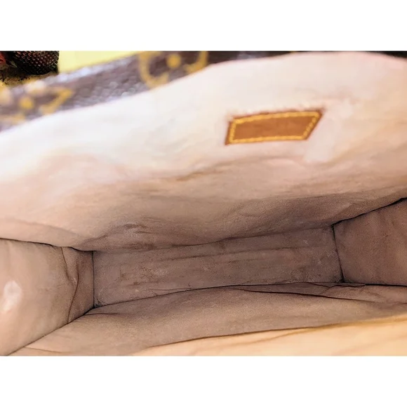 Louis Vuitton Sac Plat - Picture 8 of 9